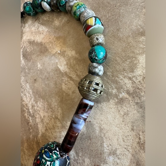 Handpainted beads and cheetah face pendant necklace African beads brass choker - Picture 8 of 9